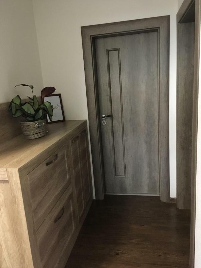 Privat Apartment โปปรัด ภายนอก รูปภาพ